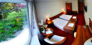 Отель Hotel Zawisza Быдгощ Двухместный номер «Комфорт» с 1 кроватью или 2 отдельными кроватями-4
